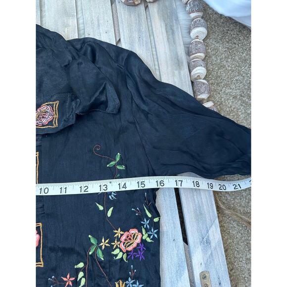 Vintage Na-Ta-Ya Embroidered Floral Button Down Shirt - Picture 7 of 8